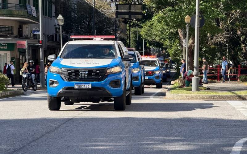 Casal é procurado após roubo e agressão no Centro de Petrópolis