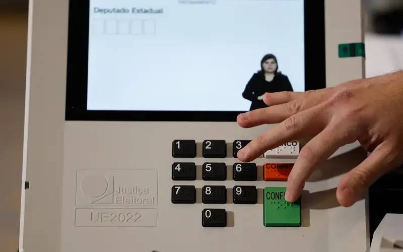 TRE-RJ altera 66 locais de votação por questões de segurança
