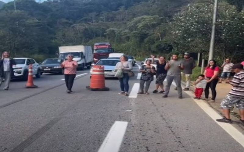 Após anos de acidentes, moradores voltam a cobram mais segurança no Fazenda Inglesa