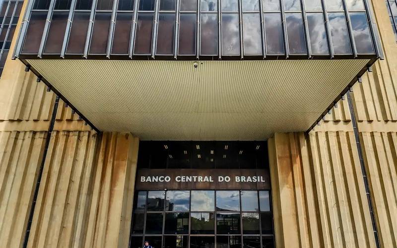 Inflação pode desacelerar, mas juros ainda pesam no bolso dos petropolitanos; entenda 