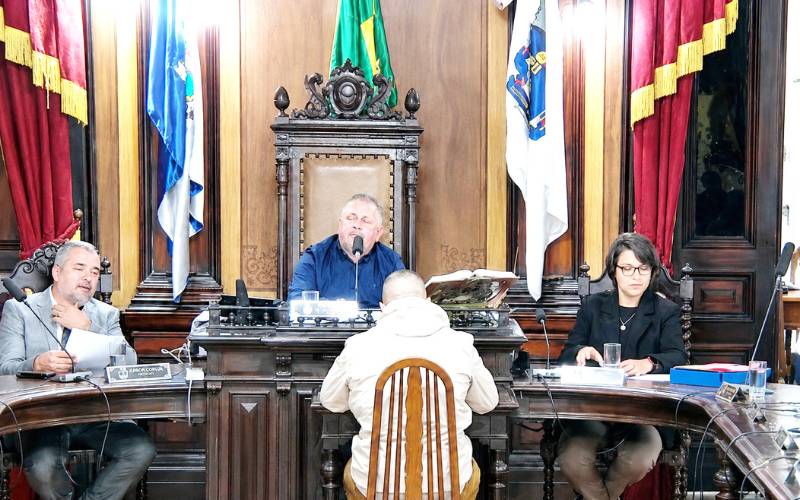 Câmara derruba veto e aprova fundo para futura implementação da Tarifa Zero em Petrópo