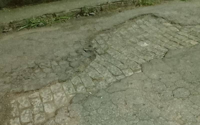 Buracos no Atílio Marotti tem sido recorrentes desde maio