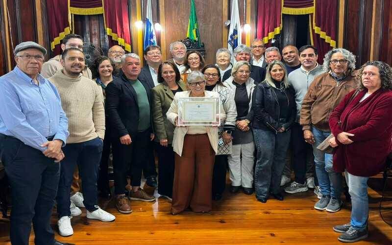 FOTO 4 Vereadores, Cineia Maria Wendling - coordenadora da Fundação Logosófica de Petr