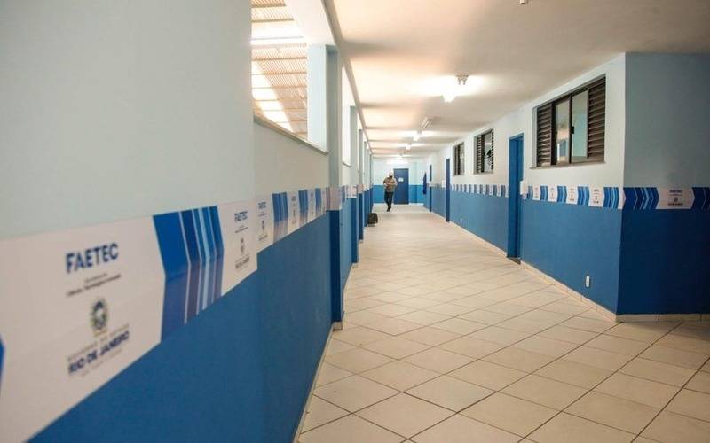 FAETEC abre seleção para até 1.536 profissionais; veja o que já se sabe sobre as vagas