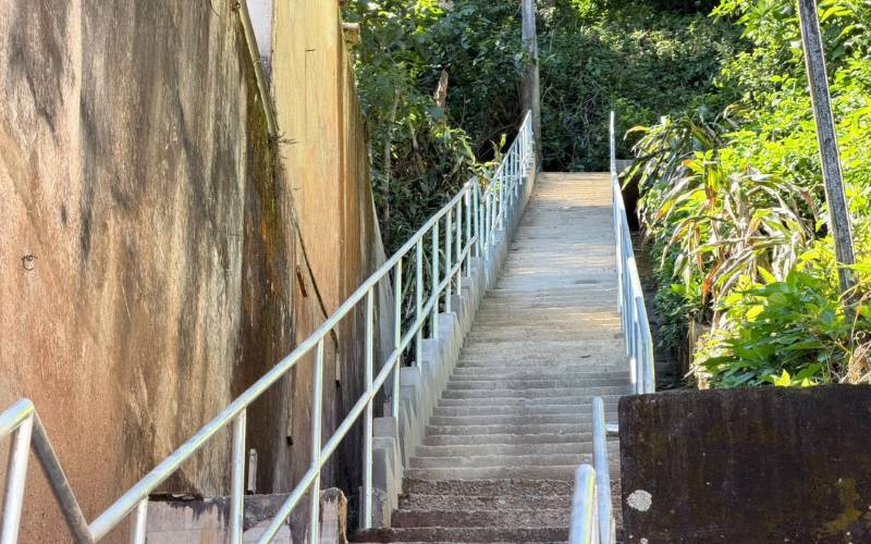 Prefeitura conclui recuperação de acesso na Vila Militar e prepara nova obra no Chácar