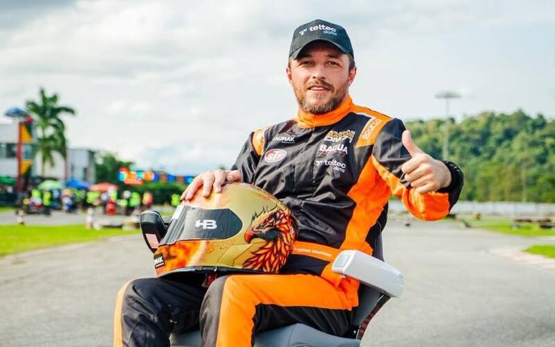 Piloto com paralisia cerebral acelera rumo ao Guinness