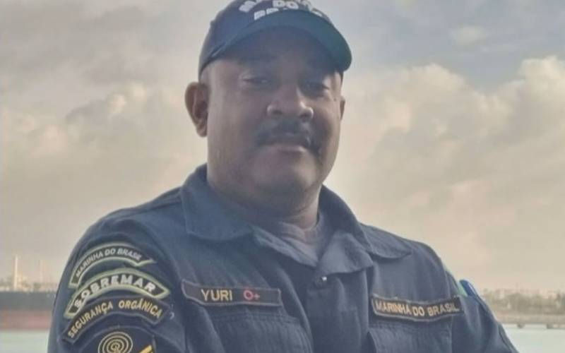 Militar da Marinha é morto durante ataque a tiros em frente a loja na Baixada Fluminen