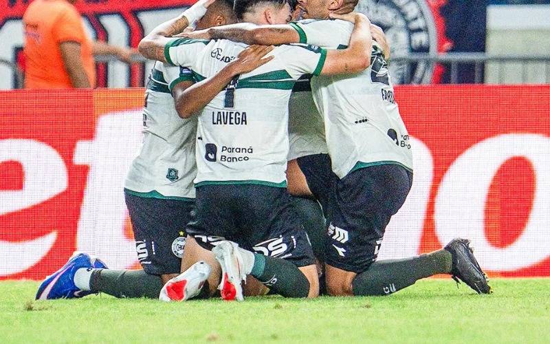 De virada, Coritiba vence Remo no fim da 25ª rodada do Brasileirão