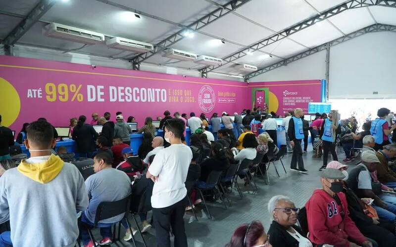 Inadimplentes de Petrópolis podem negociar dívidas com descontos de até 99%