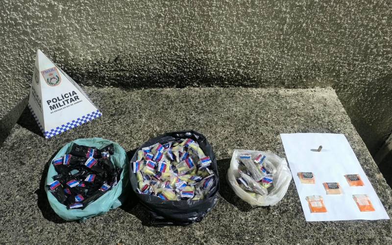 Polícia Militar prende homem por tráfico de drogas no Chapa 4