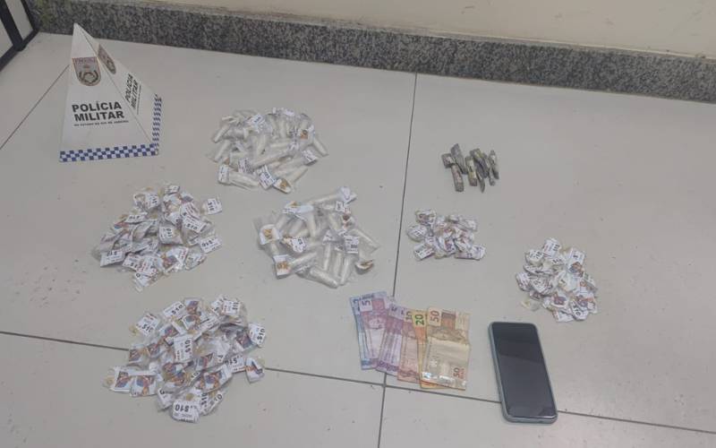 Homem de 28 anos é preso por tráfico de drogas na Estrada da Saudade