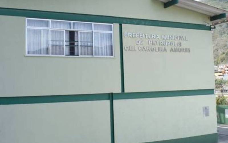 Paralisação dos rodoviários afeta funcionamento de escolas e CEIs municipais