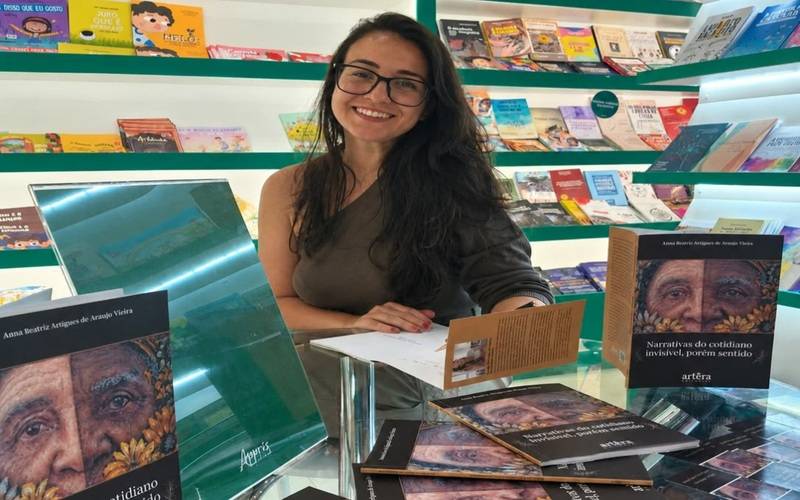  3. Anna Beatriz Artigues de Araujo Vieira autora de Narrativas do Cotidiano Invisível
