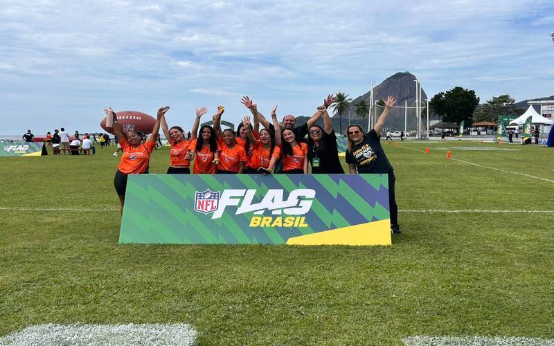 Flag Football: alunas da rede municipal de Petrópolis participam do campeonato naciona