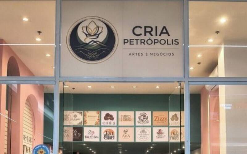 Coletivo em Petrópolis reúne artesãos e transforma produção manual em oportunidade de 