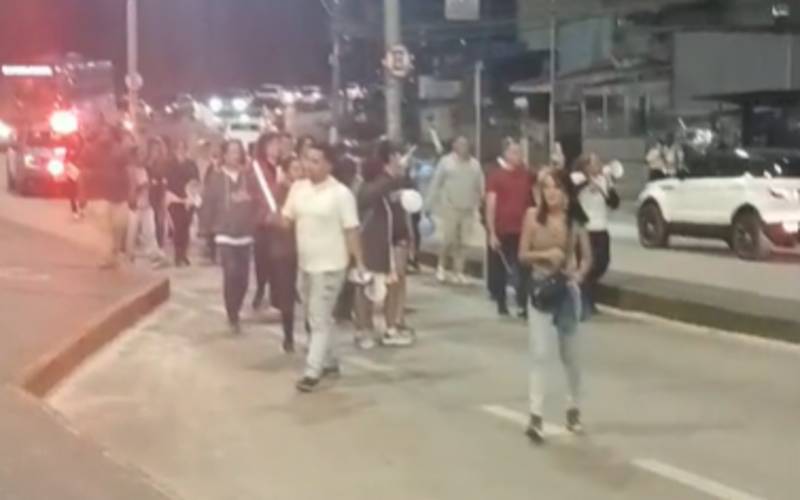 Moradores realizam manifestação contra a Turp