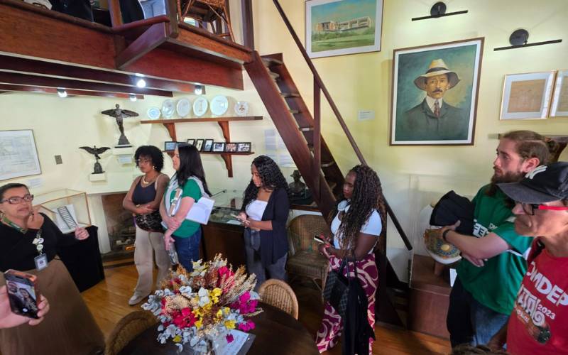 Primavera dos Museus: colaboradores da Comdep visitam Casa de Santos Dumont