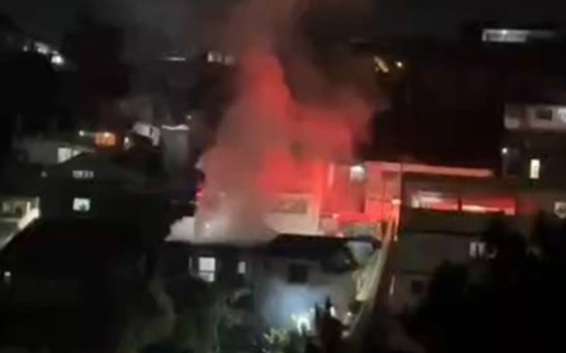 Incêndio atinge quatro andares de prédio em Teresópolis