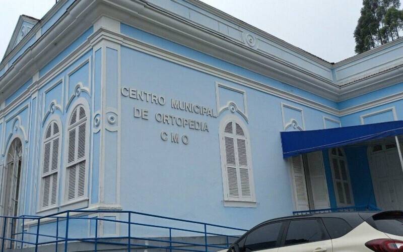 Filas da saúde ainda são desafio em Petrópolis, apesar de redução no segundo quadrimes