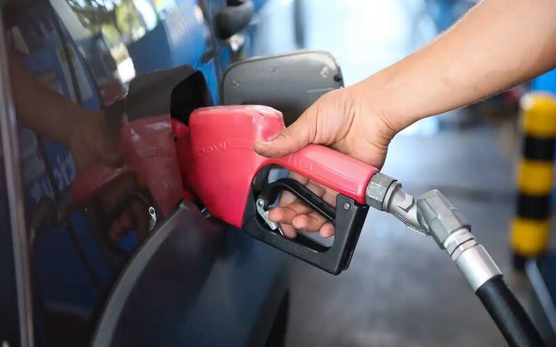 Petrópolis tem preços de combustíveis acima dos registrados na capital e cidades próxi