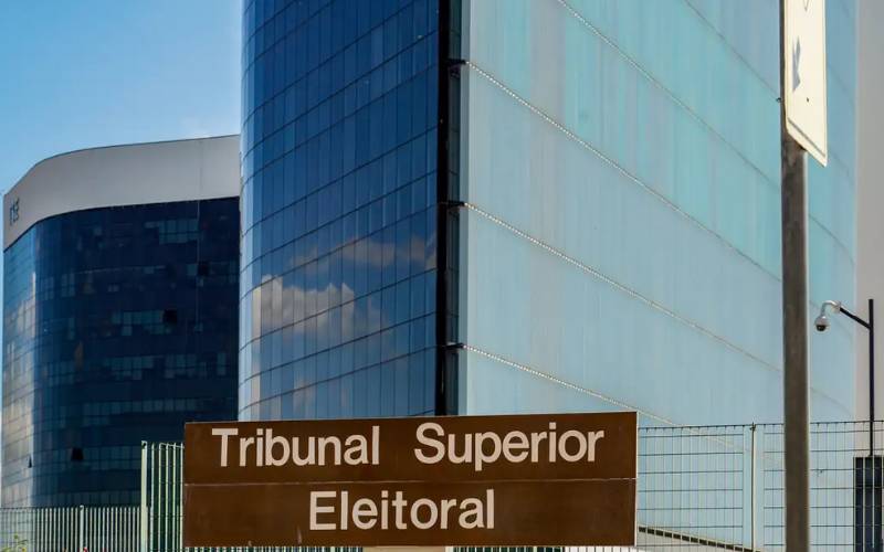 TSE forma maioria para manter retirada de posts sobre Nossa Senhora