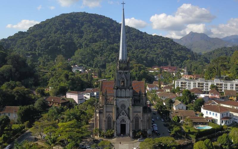 Confira o que abre e fecha neste domingo (4/10) primeiro turno das eleições 2026