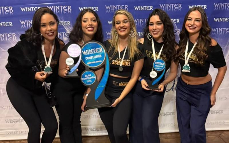 Integrantes da Cia. de Dança do Ventre Mayara Schanuel (Divulgação)