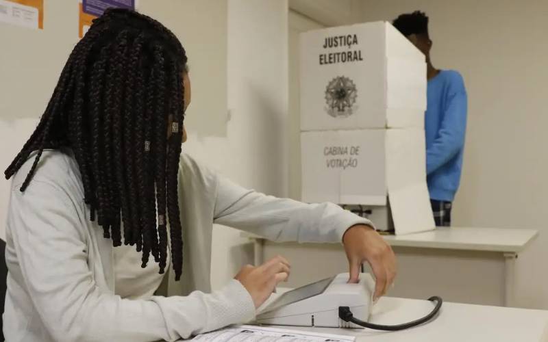 Mesários convocados em Petrópolis não faltaram no 1º turno das Eleições Gerais de 2026