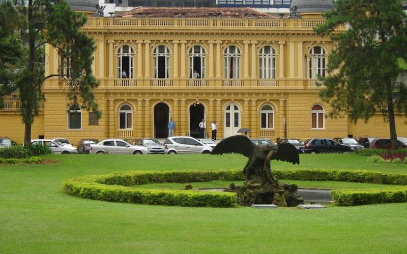 Petrópolis cria Censo Municipal para mapear pessoas com deficiência, mobilidade reduzi