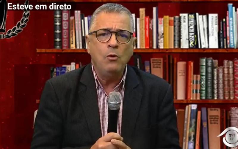 No dia 04 de outubro, comemorou nova idade o querido amigo DR. MARCO AURÉLIO ARAÚJO GO