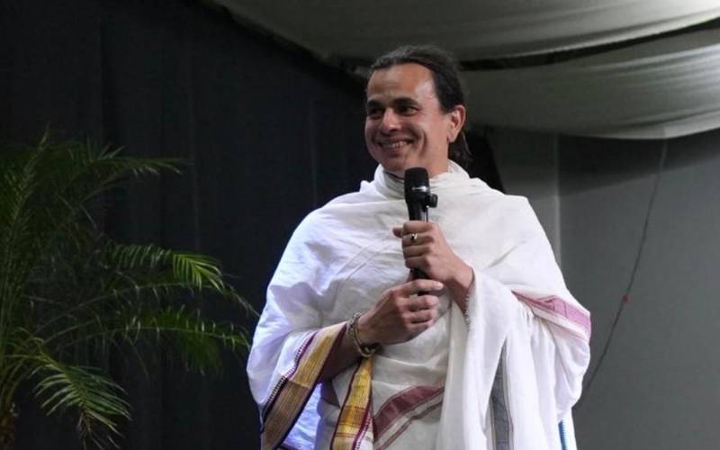 Acharya de Vedanta Jonas Masetti realiza a segunda edição da imersão “Removendo as Más