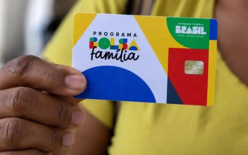 Pagamento do Bolsa Família começou na segunda-feira (19), com novos valores