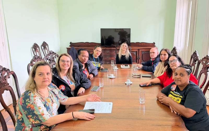 Lei Federal 15.326/2026: Prefeitura mantém diálogo com Sepe e movimento “Somos Todas P