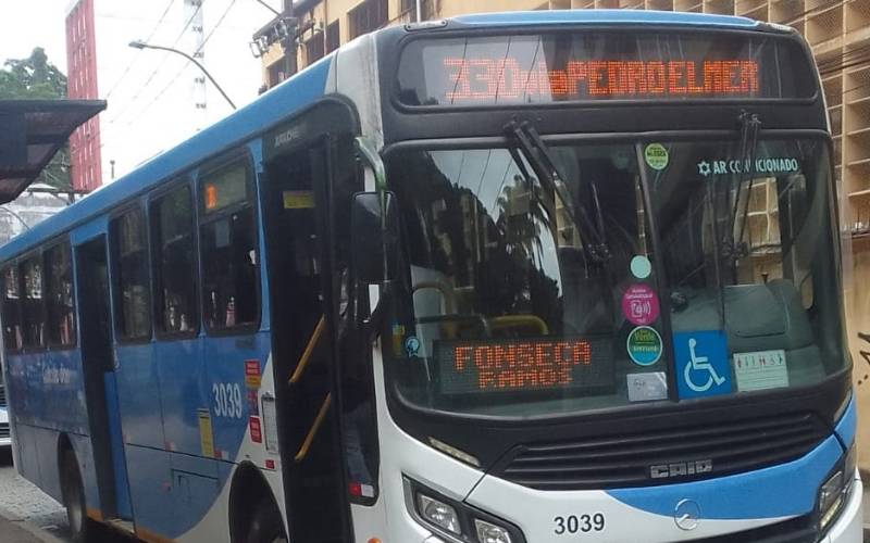 Suspensão da Lei dos Cobradores mantém motoristas de ônibus sobrecarregados