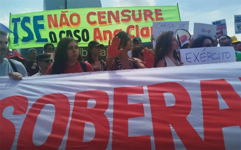 Caso Ana Clara: ativistas protestam no TSE contra decisão de Mendonça