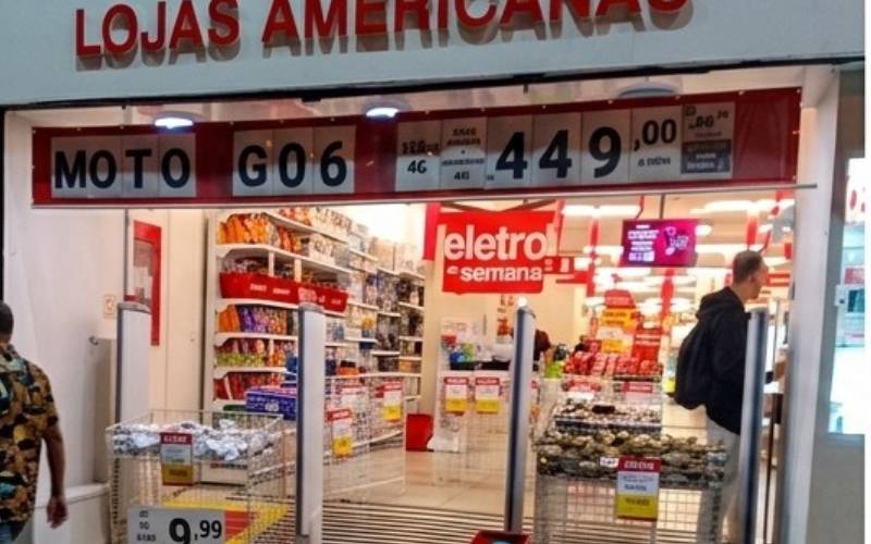 Procon Petrópolis fiscaliza Lojas Americanas e manda suspender cobrança de sacolas plá