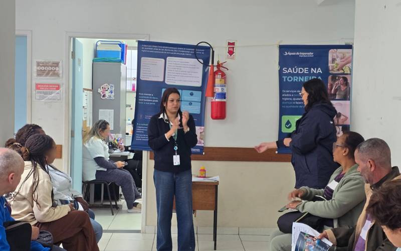 Águas do Imperador leva orientações sobre saúde e prevenção de doenças a moradores de 