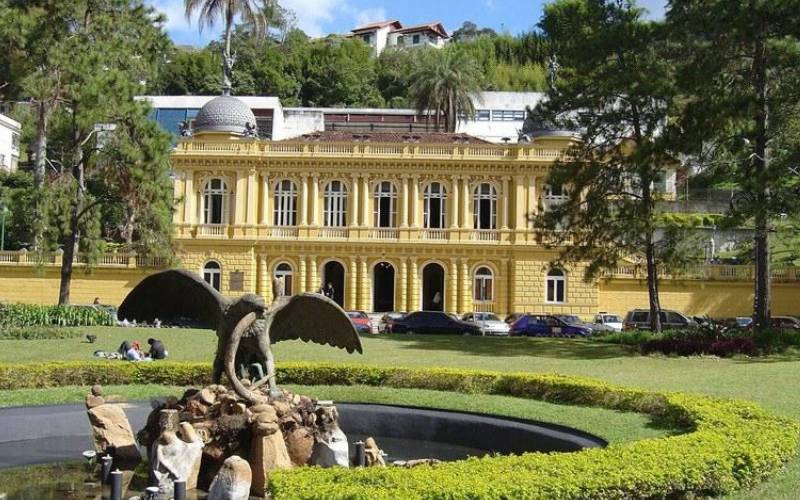 Audiência sobre contas da Prefeitura termina sem respostas e com críticas à condução d