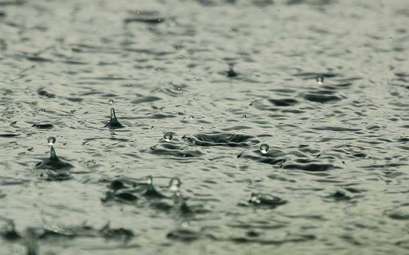 BR-040: chuva em todo o trecho entre o Rio e Juiz de Fora