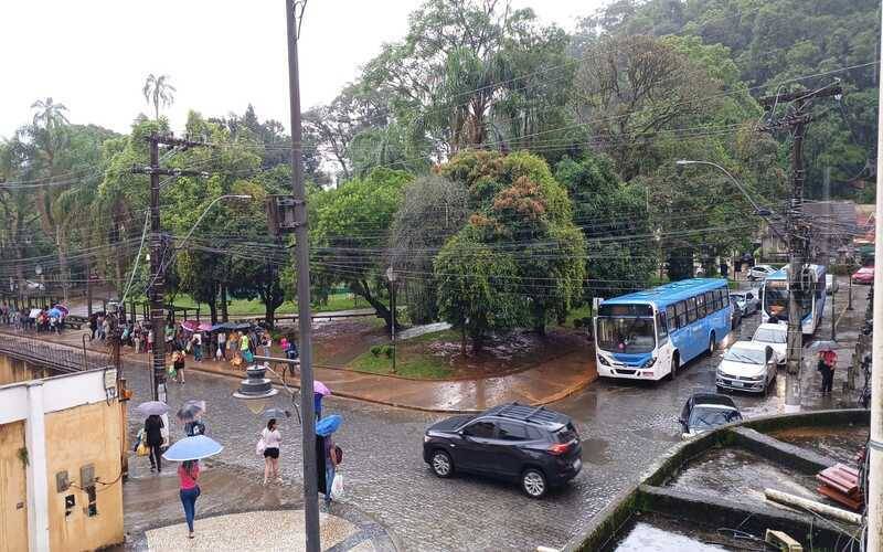 Chove forte no Centro da cidade