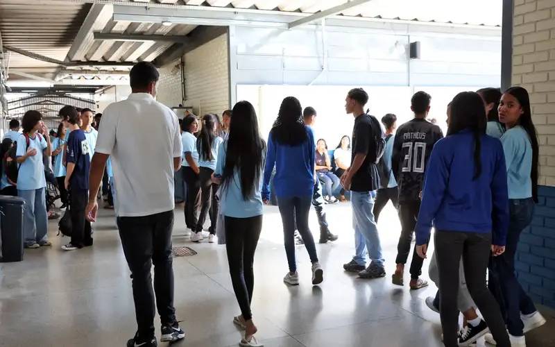 Nascidos em setembro e outubro recebem hoje parcela do Pé-de-Meia